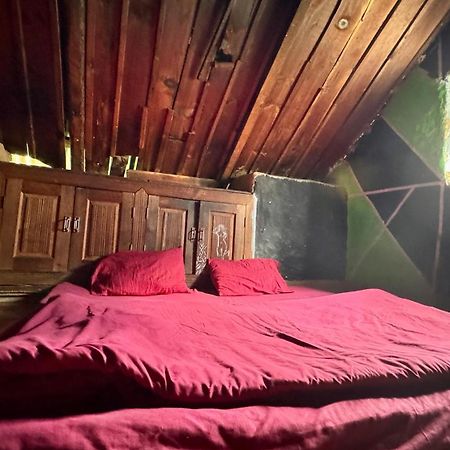 Memoir Homestay Kasol Esterno foto