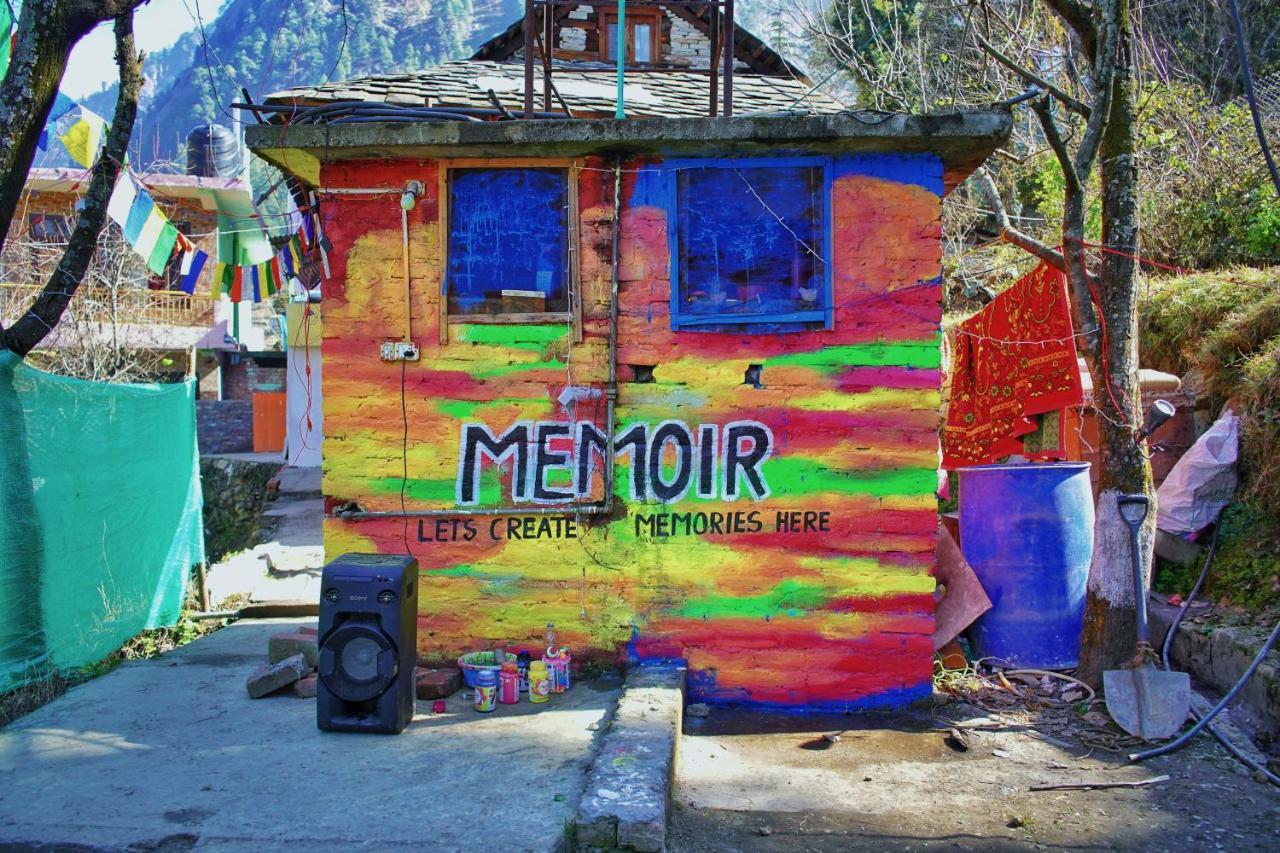 Memoir Homestay Kasol Esterno foto