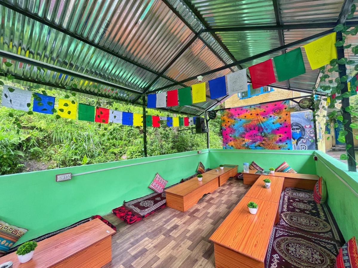 Memoir Homestay Kasol Esterno foto