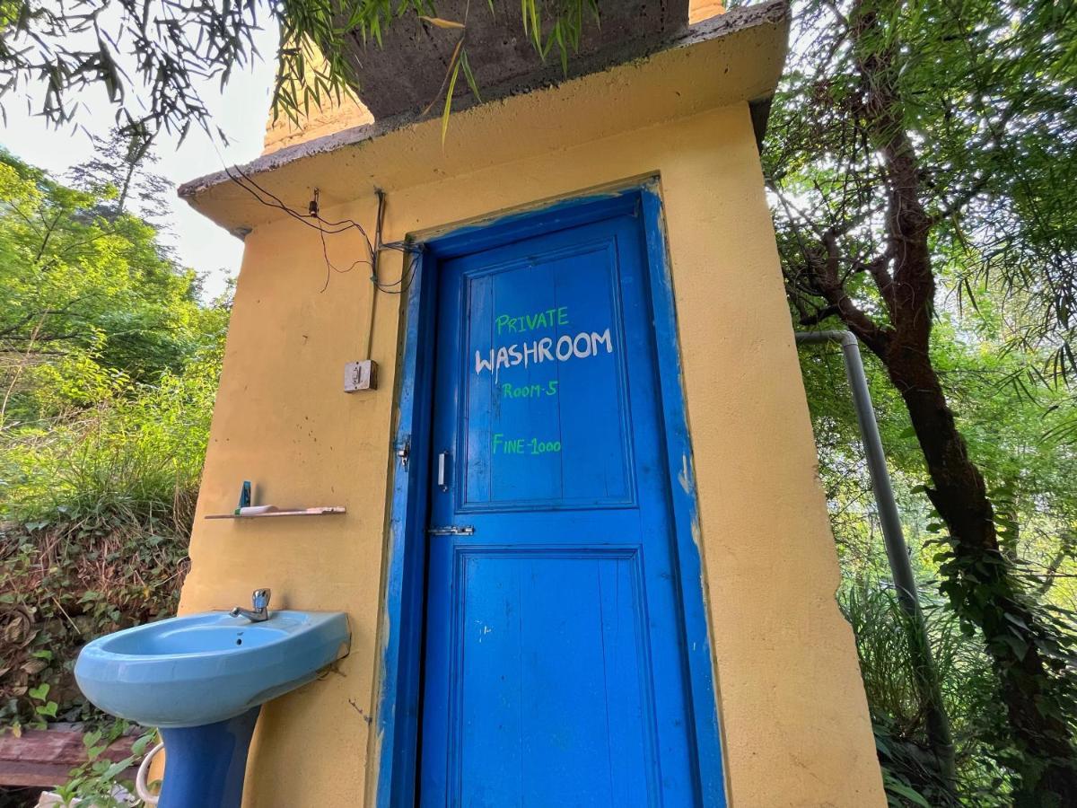 Memoir Homestay Kasol Esterno foto