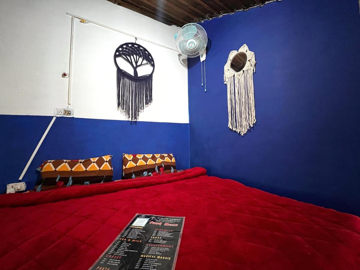 Memoir Homestay Kasol Esterno foto