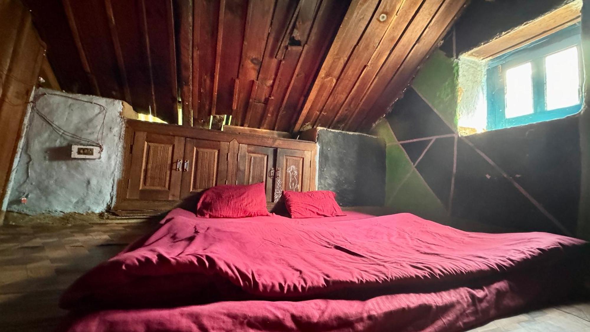 Memoir Homestay Kasol Esterno foto