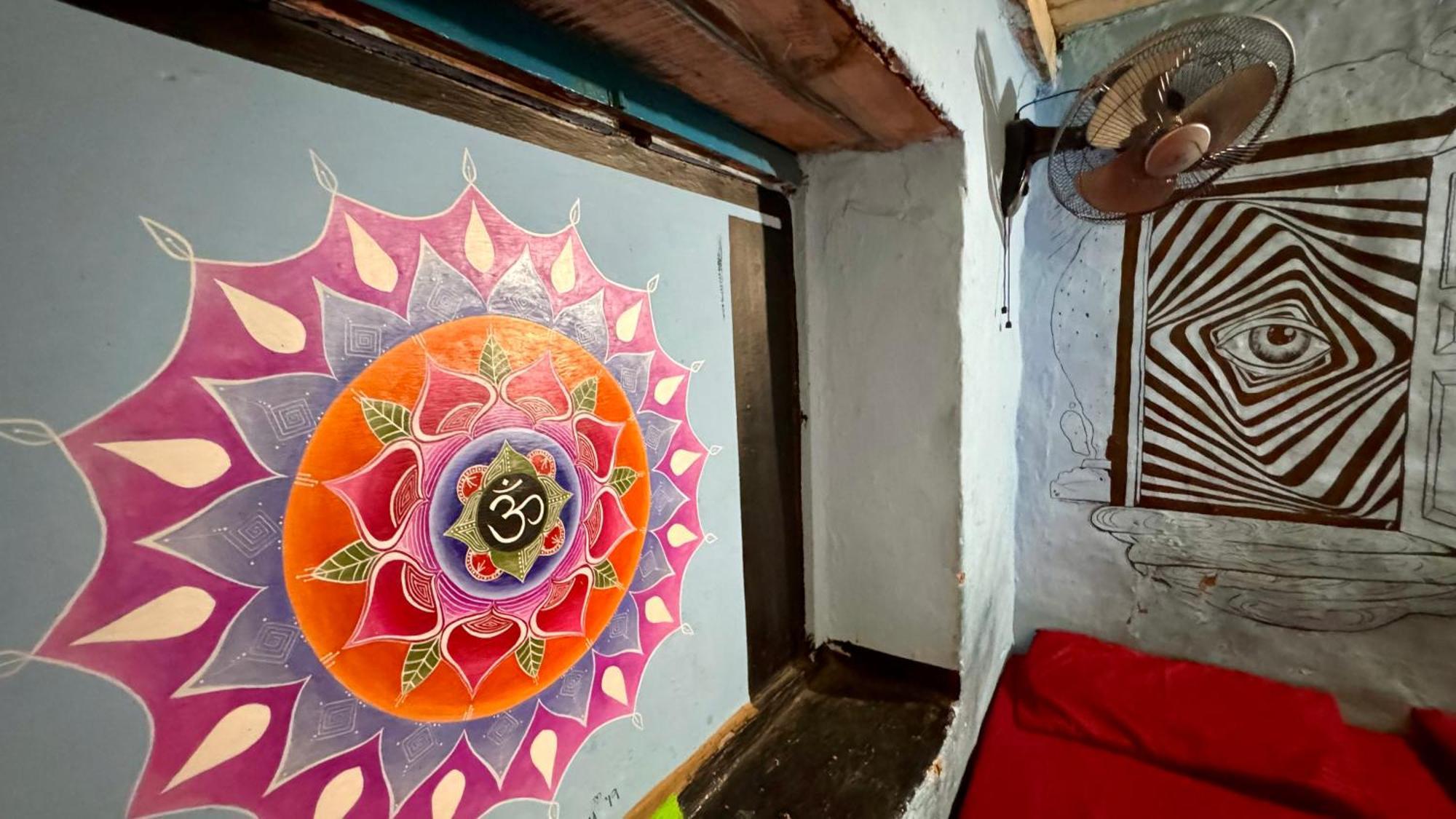 Memoir Homestay Kasol Esterno foto