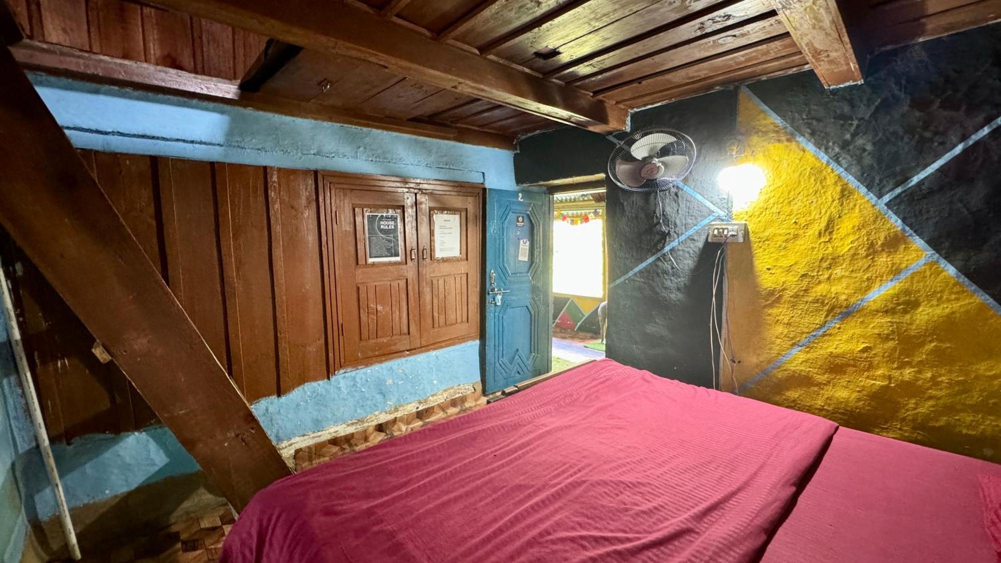 Memoir Homestay Kasol Esterno foto